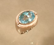 R995 